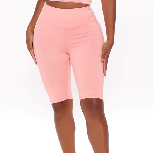 Ruched Booty Biker Short - Mauve - Picture 2 of 4